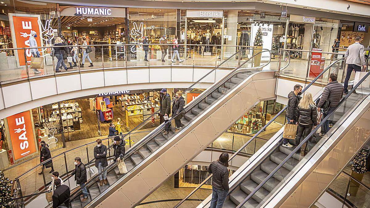 Sonntag Mittag war in den City Arkaden in Klagenfurt noch Luft oben