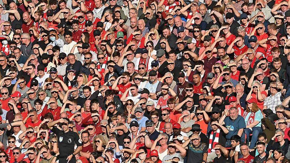 Fans des FC Liverpool sangen während der Partie beleidigende Lieder