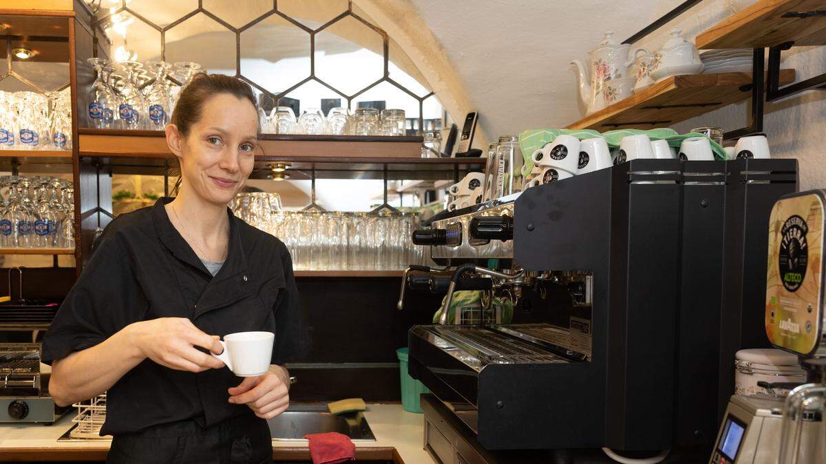 Barbara Jakopitsch führt ihr neues Café in Klagenfurt