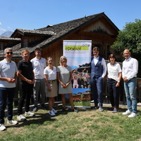Michael Meyer, Robert Weichselbraun, Chris Pappenfuss, Nina Saure, Doris Etzelsberger, Jean​ Jacob, Jutta Gellermann, Guido Schütte (von links)