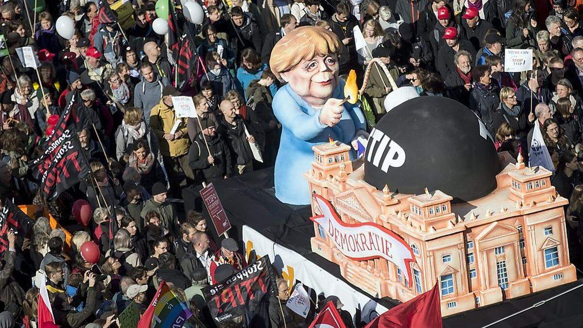 Hassobjekt Nummer eins bei den Domos: Deutschlands Kanzlerin Angela Merkel