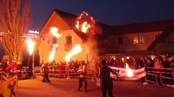 Für eine gelungene Wiederbelebung des alten Brauchs eines Krampuslaufes sorgten die Mitglieder des jungen Vereins Sausaler Gruamteifl. 