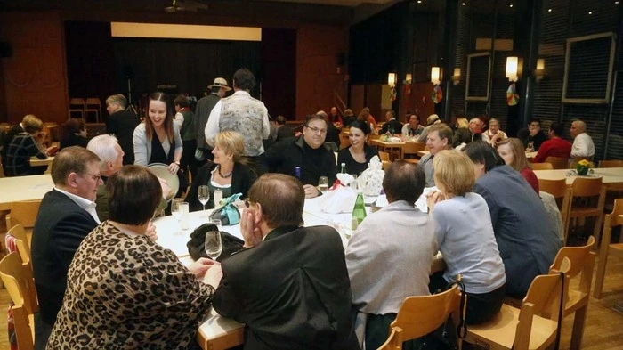 Im Fürstenfelder Kulturhaus fand zum zweiten Mal ein „Binkerlball“ statt...