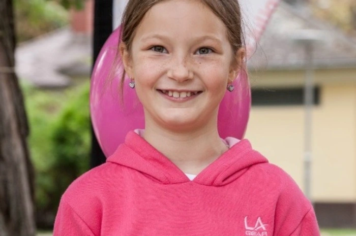 Celine Schweinzer, 9 Jahre alt, mag Fantasy-Bücher. "Mit Magie."