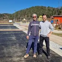 Gerd Hösele und sein Sohn Yannick Pfaffen betreiben den Padel Point 82 in Rosental