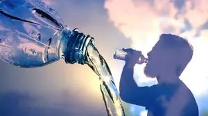 Bis zu 200 Prozent mehr Absätze verzeichnen die Mineralwasser-Hersteller in heißen Zeiten