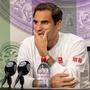 Roger Federer bei der Pressekonferenz nach seiner Niederlage