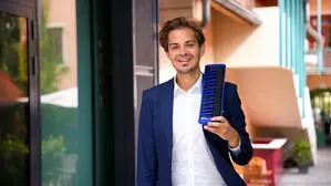 Lukas Meißl kommt aus Anger, arbeitet beim ORF und brachte als Musiker jetzt sein erstes eigenes Album heraus