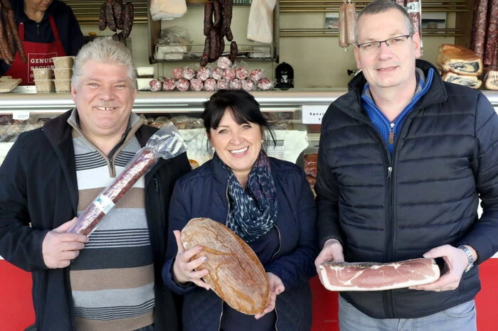 Der Obmann der Bürgerliste „Alternative für Liebenfels“, Harry Wipperfürth (rechts), konnte dazu am Valentinstag zahlreiche Besucher, die nicht nur aus dem Glantal angereist kamen, willkommen heißen.