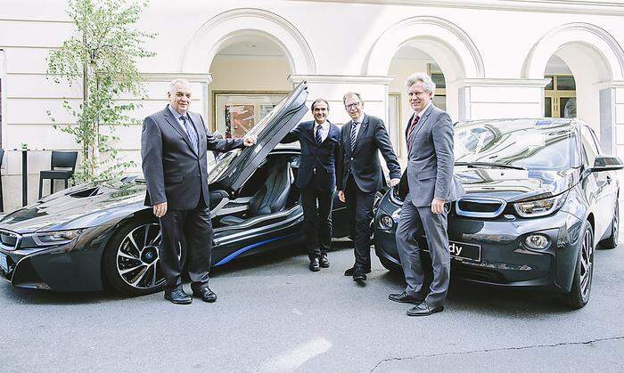 Gerd Brusius (Magna), Franz Lückler (ACstyria), Wirtschaftslandesrat Christian Buchmann, Jost Bernasch (Virtuelles Fahrzeug)