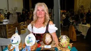 45 Künstlerinnen und Künstler stellten am Wochenende ihre Werke in der Hügellandhalle in St. Margarethen an der Raab aus