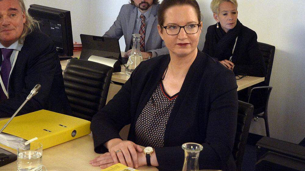 Die Staatsanwältin im Zeugenstand: Ursula Schumdermayer