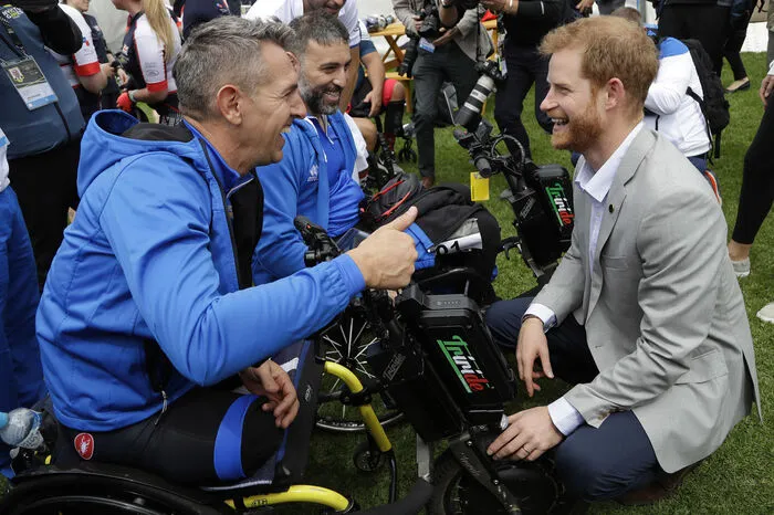 Harry beim Wettbewerb der Radfahrer. Die Invictus Games laufen noch bis 28. Oktober in Sydney.