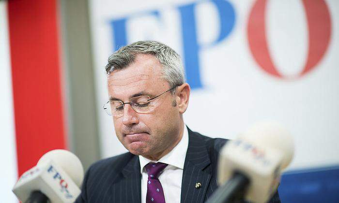 Die Wähler strafen die FPÖ ab, FPÖ-Chef Hofer zeigt sich betroffen. 