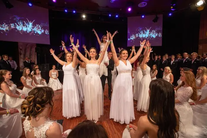 Maturaball, Peraugymnasium, BG BRG St Martin, Dieter Kulmer, ballguide, Casineum Velden, 27.04.2019