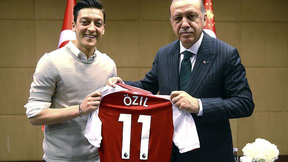 Özil und Erdogan vor der WM