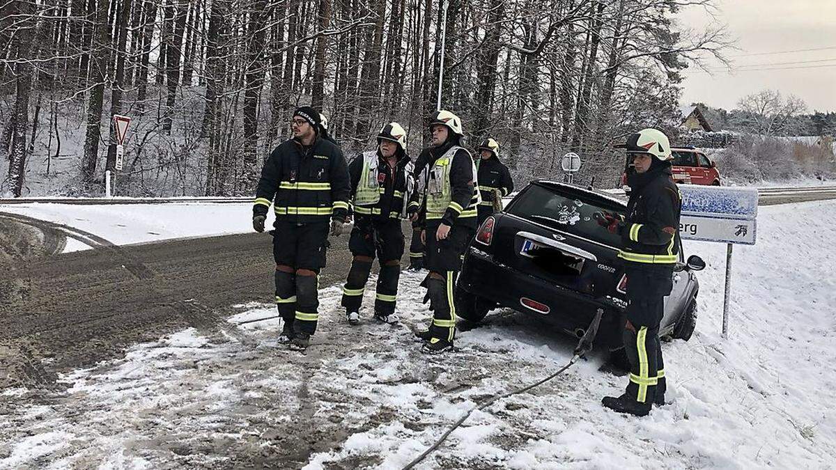 Die Feuerwehr Pöllau rückte aus