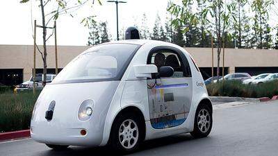 Google forscht seit Längerem an autonom fahrenden Autos 