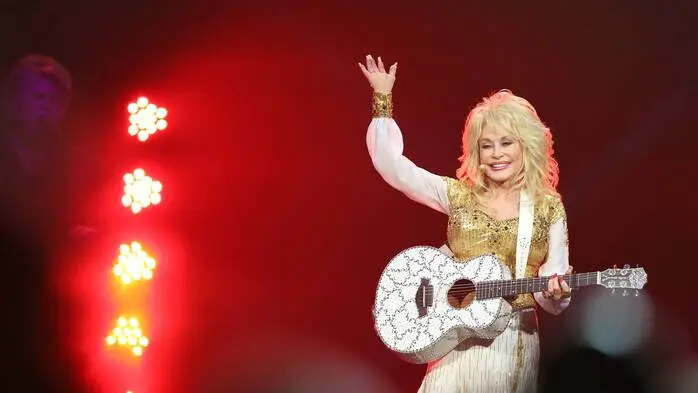 Dolly Parton bei einem Konzert in Berlin im Jahr 2014