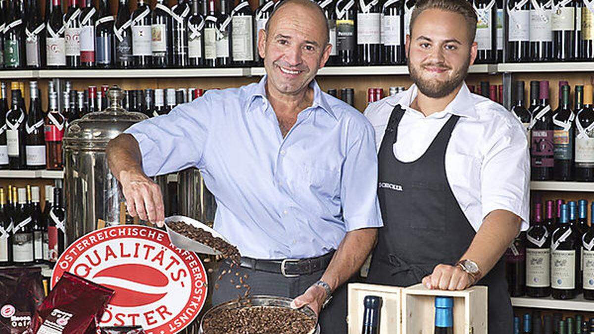 Wenn der Vater mit dem Sohne: Franz und Hannes Friessnegg „schaukeln“ das Kapfenberger Traditionsunternehmen