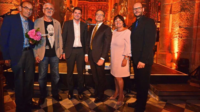 Gäste und Mitwirkende beim ersten Galakonzert im Rahmen des "Murau International Music Festival": Günther Antesberger, Siegfried Paul Gelhausen, Martin Moser, Zane Zalis, Manuela Khom und Marko Zeiler.