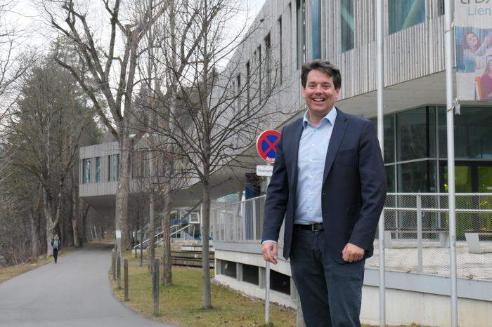 Wirtschaftswissenschafter René Schmidpeter freut sich auf das MCI als neuen Träger des Campus