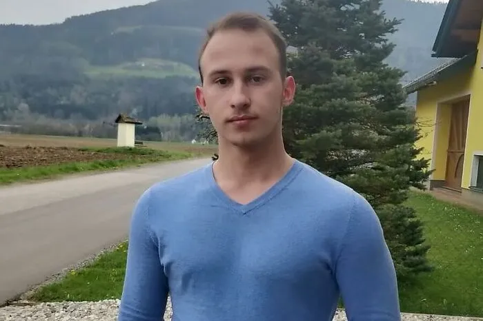 Benjamin Berchtold (18) aus St. Michael ob Bleiburg macht gerade eine Lehre in den Mahle-Filterwerken. „Ich wünsche mir, dass die Lehrer in den Völkermarkter Schulen mehr Wert auf berufsbildende Wege legen. So kriegen Jugendliche ein besseres Verständnis für Lehrberufe. Viele Zehn- bis 14-Jährige in Völkermarkt sehen die Matura als einzigen Weg. Mir hätte das damals bei meiner Berufsentscheidung sicherlich geholfen. Ich bin froh, dass ich in der Nähe meiner Heimat eine so gute Ausbildungsstätte gefunden habe.“