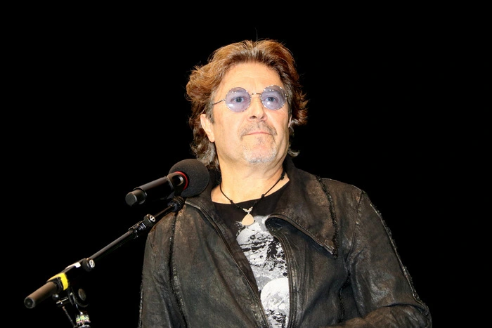Der Austropop Künstler Peter Karpf war mit den Musikern Norbert Haimburger und Matthias Dworschek der Überraschungsgast des Abends.
