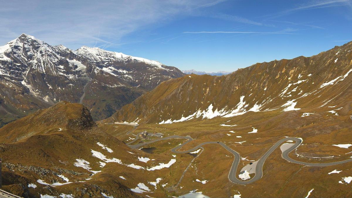 Der Spätherbst kann auf der Großglockner Hochalpenstraße mit vergünstigten Tarifen noch genossen werden