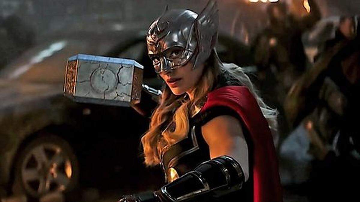 Aufsehenerregend: Natalie Portman im ersten Teaser zu &quot;Thor: Love and Thunder&quot;