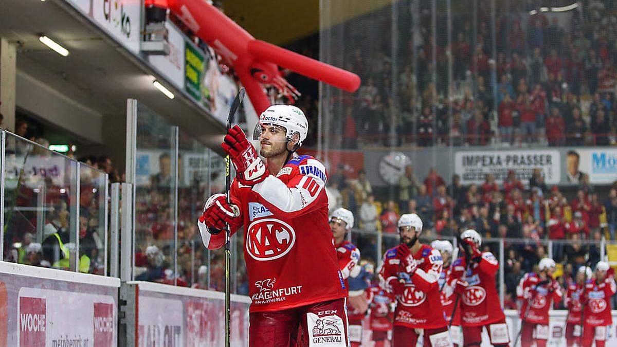 Die KAC-Cracks genossen die Ehrenrunde in vollen Zügen