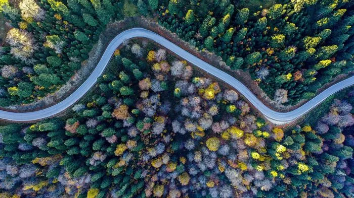 Los geht es im Yedigöller-Nationalpark, das waldreiche Gebiet liegt im Norden der Provinz Bolu. Dort befinden sich sieben Seen, von denen der Büyükgöl mit einer Fläche von 22,5 Hektar Fläche der größte ist.