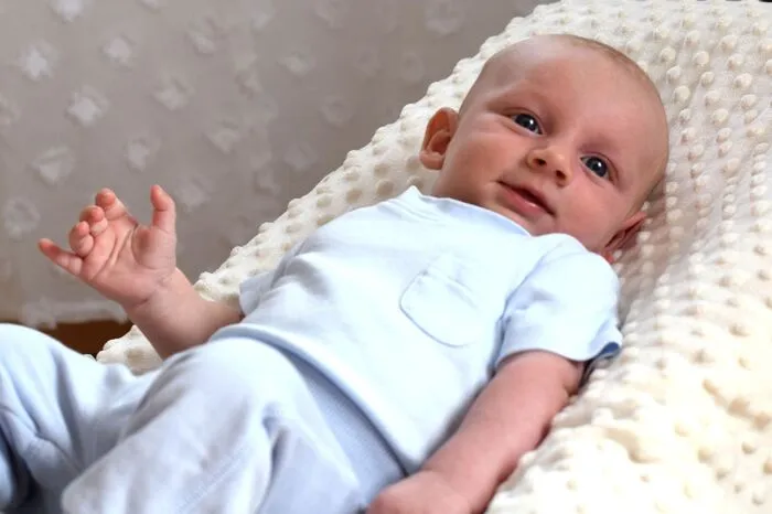 Der kleine Liam ist am 29. Mai mit 3430 Gramm und 52 cm auf die Welt gekommen. Die Eltern Yvonne Ehmann und Kevin Hava wohnen mit ihrem Schatz in Eggersdorf.