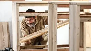 Ob Tischler, Schuster oder Schneider - die Menschen sollten, so die Meinung der Schüler, heimische Produkte vorziehen