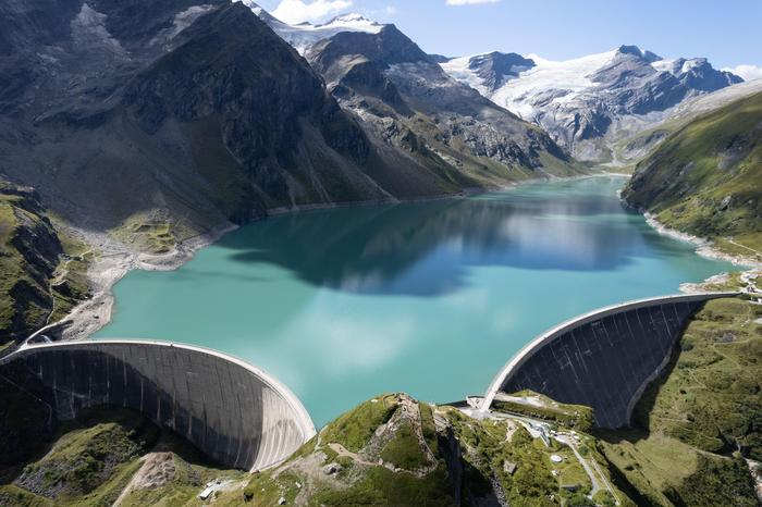 Der Hochgebirgsstausee Mooserboden  im Salzburger Kaprun