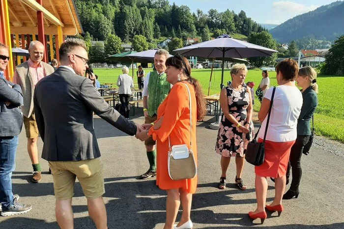 Klicken Sie sich durch die Bilder.