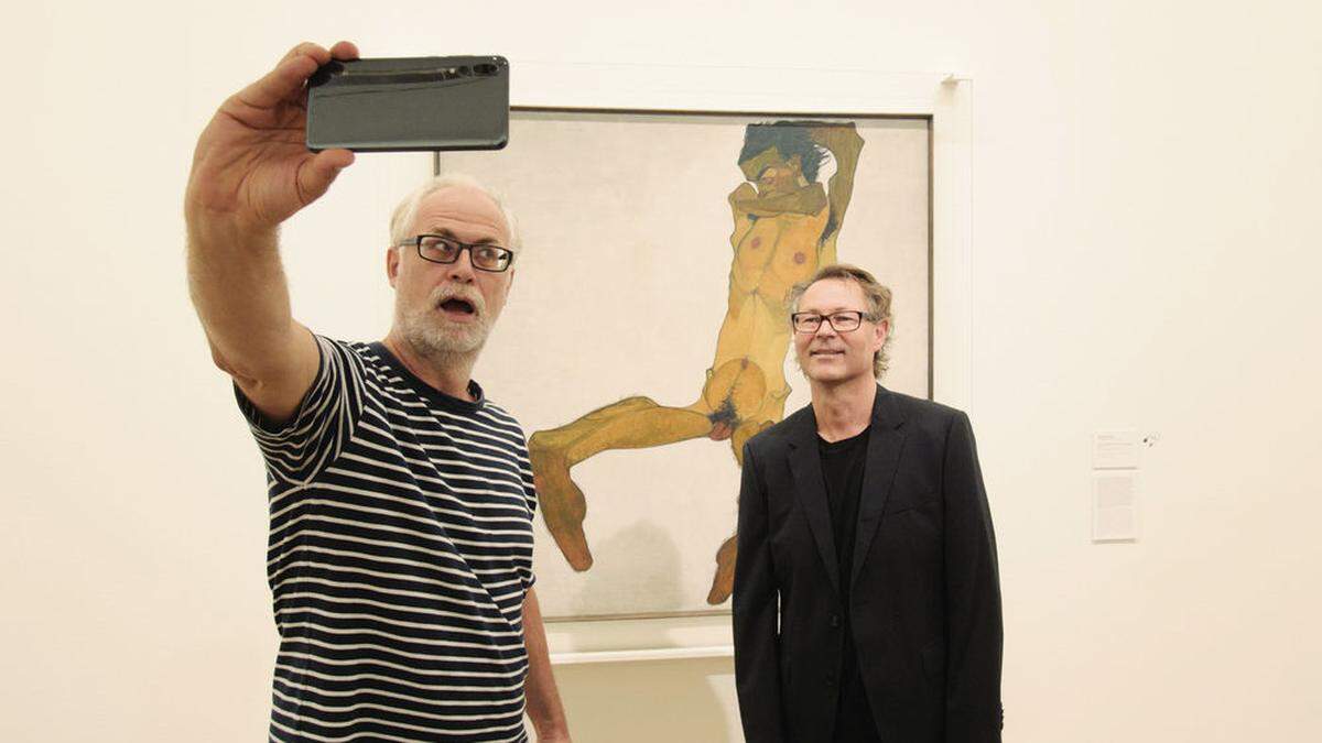  Im Bild: Peter Hörmanseder, maschek und Hans-Peter Wipplinger, Direktor des Leopold Museums.