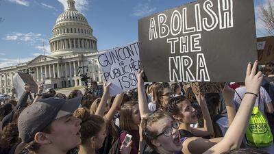 Schüler protestieren in Washington für schärfere Waffengesetze