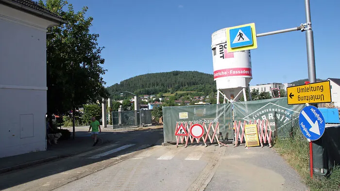 Am Postplatzl endet im Moment die Weiterfahrt auf der Klagenfurter Straße.