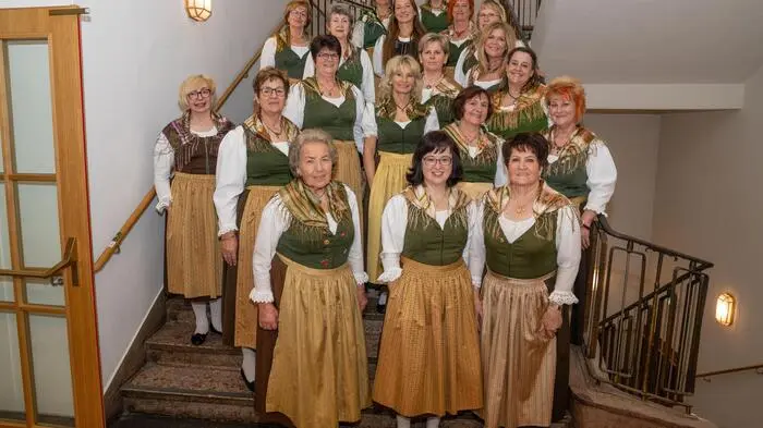 Anlässlich des 100. Bestandsjubiläums lud der Frauenchor Harmonie am am Samstag zum feierlichen Liederabend in den vollbesetzten Mittleren Saal des Konzerthauses Klagenfurt. 