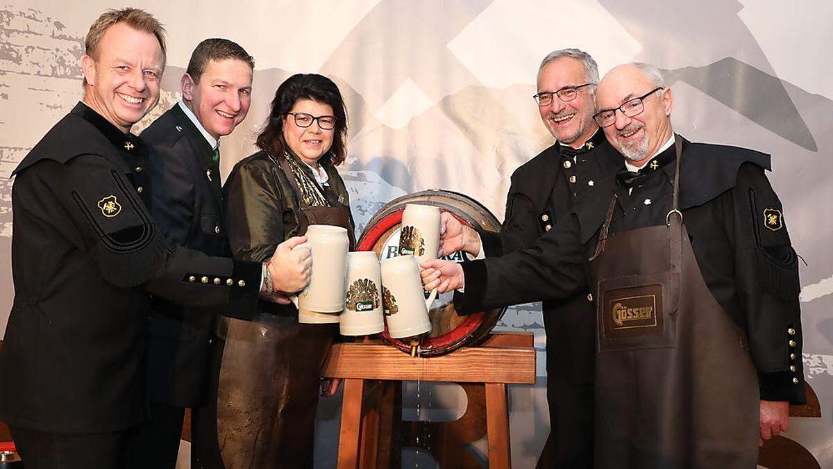 Mario Abl, Andreas Kühberger, Helga Ahrer, Andreas Werner und Manfred Seebacher (v.l.) 