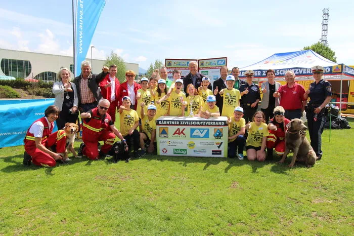 Beim Bewerb in Spittal holte sich die VS Greifenburg mit Lehrer Oswald Puchreiter den Sieg und fährt zum Landesfinale der Kindersicherheitsolympiade.