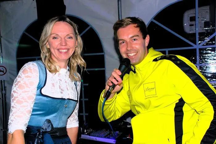 Und wenn der Tennisverein unter der Obfrau Elisabeth Purkarthofer mit ihrem aktiven Team zum traditionellen Bockbieranstich einlädt, dann wird nicht wenig von diesem Hopfensaft verkostet. 