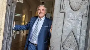 Superintendent Manfred Sauer wird am 30. November 2025 entpflichtet