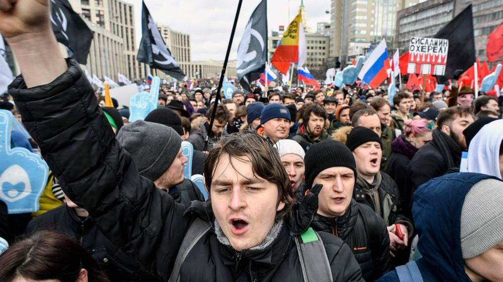 Tausende Menschen demonstrierten in Moskau für freies Internet
