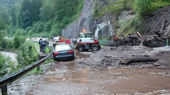 Der Lenker des Fahrzeuges kam mit dem Schrecken davon