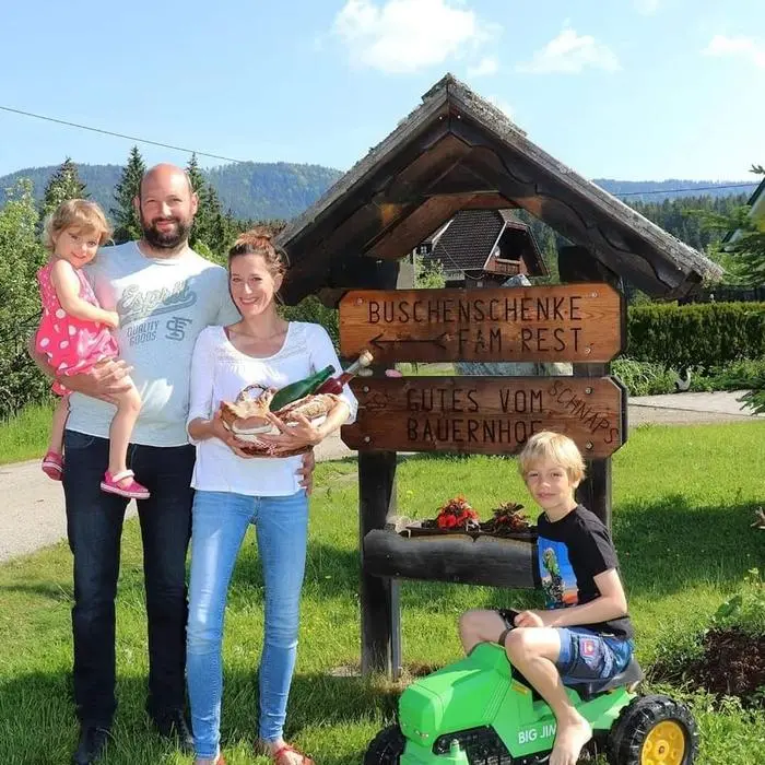 Familie Rest tischt auch prämiertes Bauernbrot auf