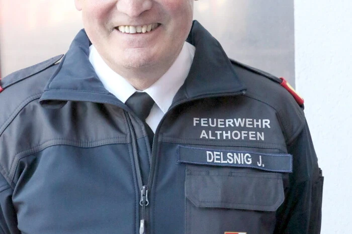 Feuerwehrkommandant Johann Delsnig (Foto), Stellvertreter Markus Zuschnig sowie die Kameradschaftsvertreter Roland „Murauer“ Maurer und Willi Mitterdorfer konnten neben zahlreichen Wehren aus dem Bezirk und darüber hinaus unter anderen Vizebürgermeister Michael Baumgartner, Tierarzt Werner Hochsteiner, Feuerwehrarzt Christof Wutte, Bäckermeister Martin Vallant sowie die ehemaligen Bürgermeister Manfred Mitterdorfer und Alexander Benedikt willkommen heißen.      
