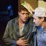 Daniel Donskoy (Mitte) als eine Art Don Camillo ohne Peppone: Daniel Donskoy (Mitte) tarnt sich in "Sankt Maik" als Pfarrer