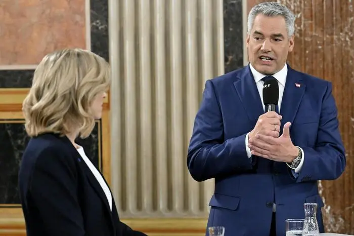 Karl Nehammer (ÖVP) erklärt das Abschneiden seiner Partei.